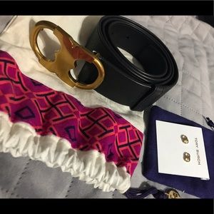 Tory Burch Gemini belt & matching earings♥️